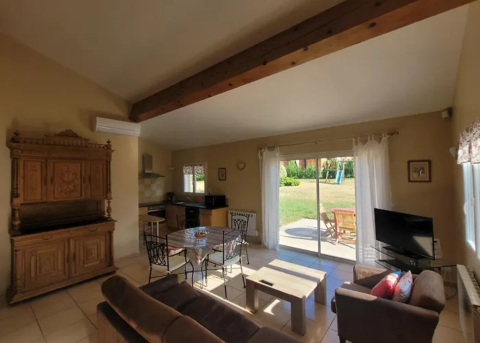 De Nogarols Casa de Férias *